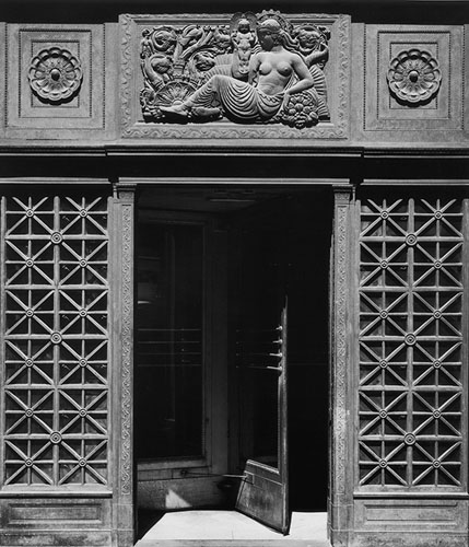 Door, 195 Broadway, 1981.American Telephone & Telegraph Building, 1924. Architect: William Welles Bosworth.Bas-relief over the door by Paul Manship.
