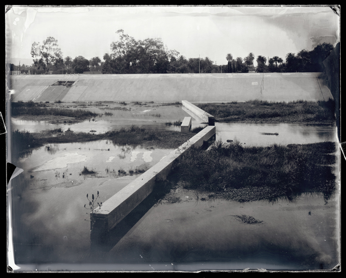 Flood-control barriers near West Willow Street, Wrigley.