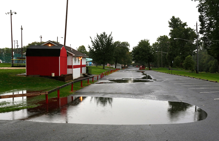 Hamburg Canal route at Hamburg Community Park, looking downstream, 2017.