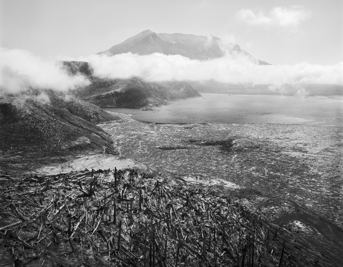 Mount St. Helens National Volcanic Monument, Washington, 1987.  (© William Sutton)